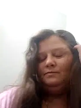 Snapshot of staceysmomfow chatting on January 17, 3:12 am staceysmomfow online show from January 17, 3:12 am