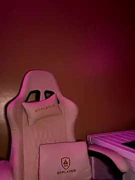 CrownedNyaries online show from February 13, 1:56 am