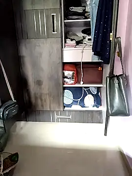 samitasharma online show from January 18, 3:53 am