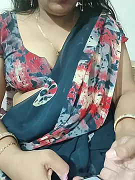 Snapshot of samitasharma chatting on April 3, 3:43 pm samitasharma online show from April 3, 3:43 pm