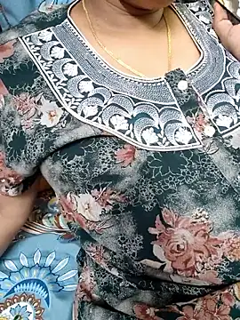 Snapshot of samitasharma chatting on May 11, 4:04 pm samitasharma online show from May 11, 4:04 pm