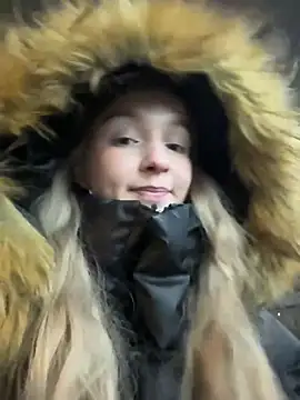 Baby Tiny online show from December 23, 5:32 pm