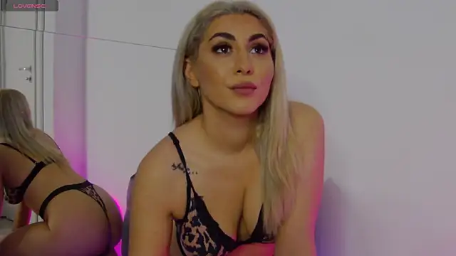 CelineMeyerr online show from December 16, 6:29 am