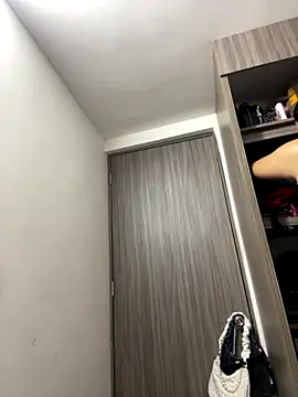 Snapshot of karla_nill chatting on October 13, 6:19 pm karla nill online show from October 13, 6:19 pm