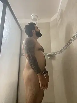 Snapshot of Lyon_vach chatting on October 20, 7:14 pm Lyon vach online show from October 20, 7:14 pm