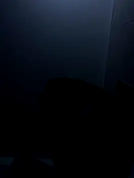 Snapshot of Lyon_vach chatting on October 22, 1:33 pm Lyon vach online show from October 22, 1:33 pm