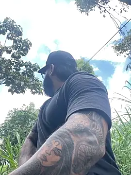 Snapshot of Lyon_vach chatting on November 1, 5:26 pm Lyon vach online show from November 1, 5:26 pm