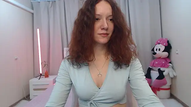 BarbaraStily online show from May 6, 7:24 am