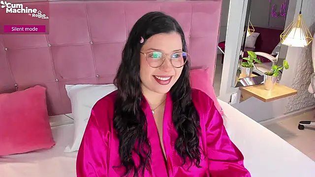 ArticaBelle online show from November 13, 4:33 am