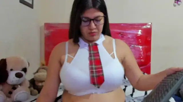 Catherine tabarezx online show from February 20, 11:43 am