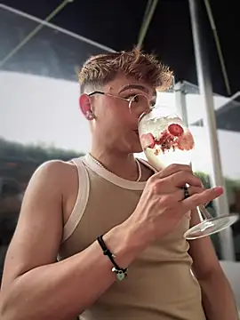 Snapshot of PRINCE_STEV chatting on February 27, 9:47 pm PRINCE STEV online show from February 27, 9:47 pm