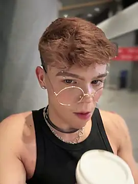 Snapshot of PRINCE_STEV chatting on March 5, 2:57 am PRINCE STEV online show from March 5, 2:57 am