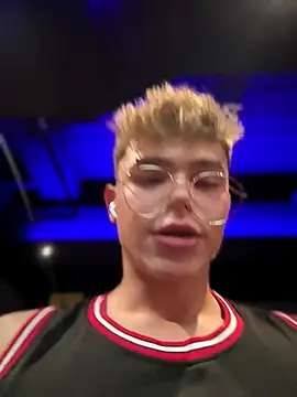 Snapshot of PRINCE_STEV chatting on September 30, 9:31 pm PRINCE STEV online show from September 30, 9:31 pm