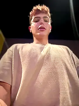 Snapshot of PRINCE_STEV chatting on October 14, 10:54 pm PRINCE STEV online show from October 14, 10:54 pm