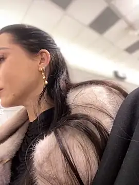 Roxana-Sexy online show from December 18, 5:48 am