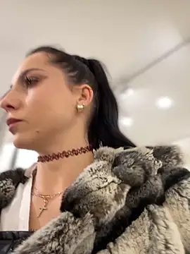 Roxana-Sexy online show from January 19, 6:31 am