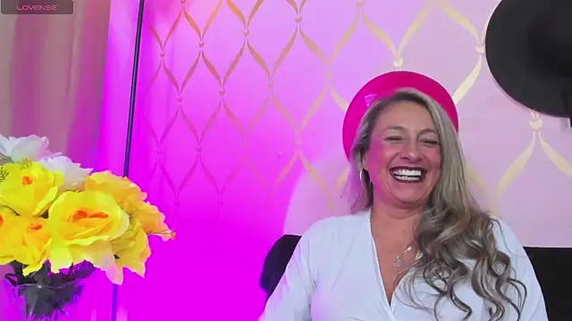 ladylians online show from December 11, 8:50 pm