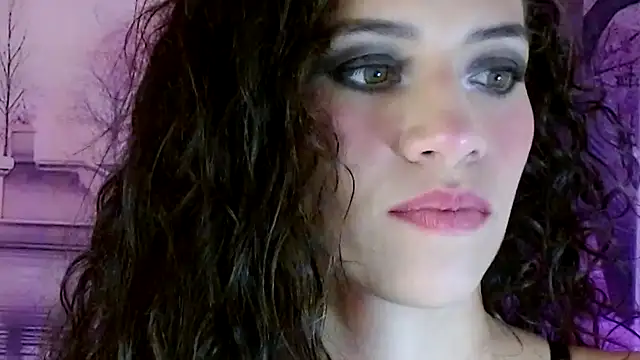 daniela rivasth online show from March 12, 10:05 am