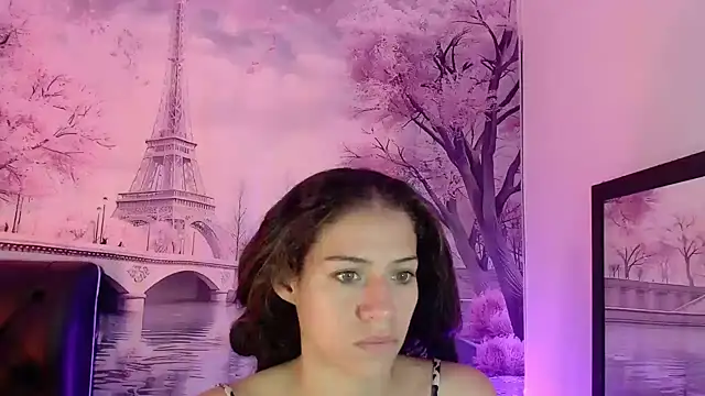 daniela rivasth online show from March 18, 3:31 am