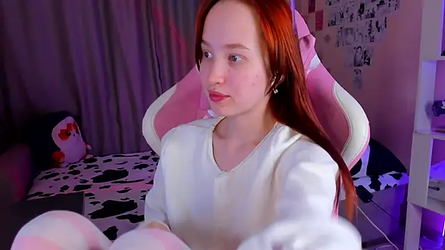 Hakory online show from December 4, 4:49 pm