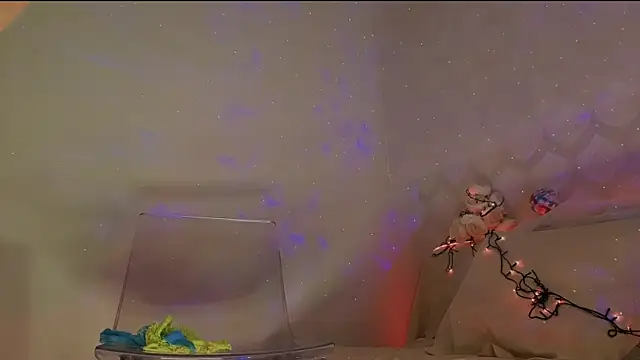 Snapshot of mali_haier chatting on November 21, 11:09 am mali haier online show from November 21, 11:09 am