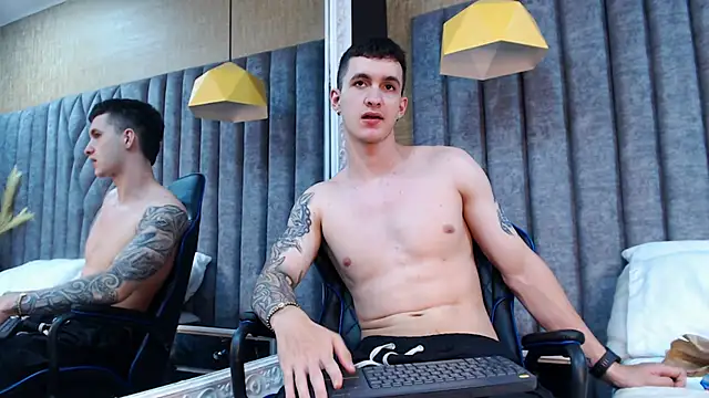 Snapshot of JacksonOlsenn chatting on January 21, 6:34 pm JacksonOlsenn online show from January 21, 6:34 pm