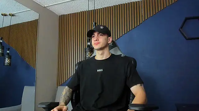 Snapshot of JacksonOlsenn chatting on February 10, 4:14 pm JacksonOlsenn online show from February 10, 4:14 pm