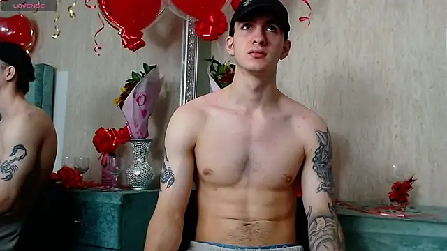 Snapshot of JacksonOlsenn chatting on February 16, 7:38 pm JacksonOlsenn online show from February 16, 7:38 pm