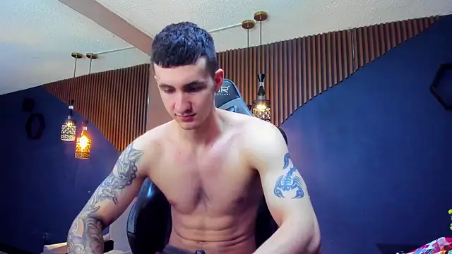 Snapshot of JacksonOlsenn chatting on March 16, 4:23 pm JacksonOlsenn online show from March 16, 4:23 pm