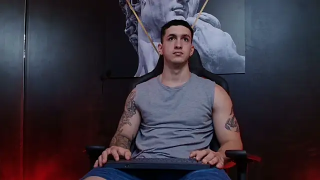 Snapshot of JacksonOlsenn chatting on September 29, 8:35 pm JacksonOlsenn online show from September 29, 8:35 pm