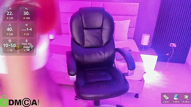 Snapshot of Cristal__adams chatting on September 25, 12:53 pm Cristal adams online show from September 25, 12:53 pm