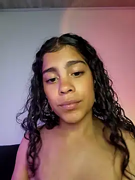 NINA 18 YEARS online show from December 20, 11:05 pm