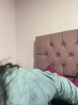 NINA 18 YEARS online show from September 30, 11:43 pm