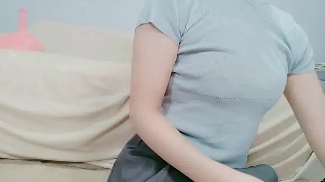 Snapshot of ai_chan chatting on May 13, 11:18 am ai chan online show from May 13, 11:18 am