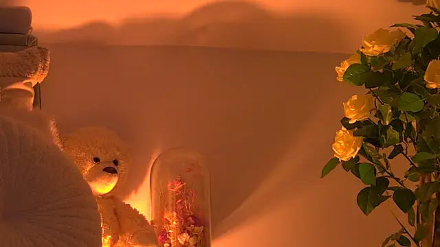 AngeliqueSkye online show from November 12, 4:13 am