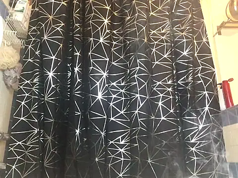 Snapshot of fatboyjayohh126 chatting on December 27, 7:18 am fatboyjayohh126 online show from December 27, 7:18 am