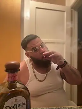 fatboyjayohh126 online show from April 19, 1:05 am