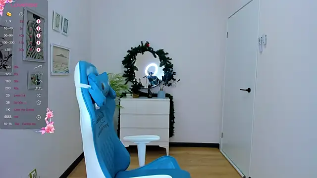 Evia r0se online show from December 20, 5:25 am