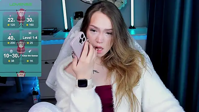 Evia r0se online show from December 14, 2:33 pm