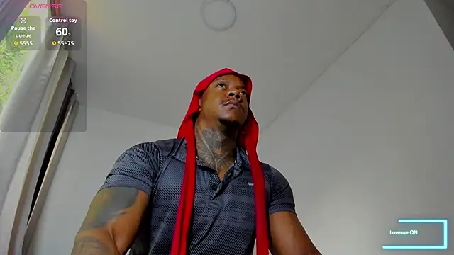 Snapshot of ronnie_7777 chatting on October 21, 12:17 pm ronnie 7777 online show from October 21, 12:17 pm