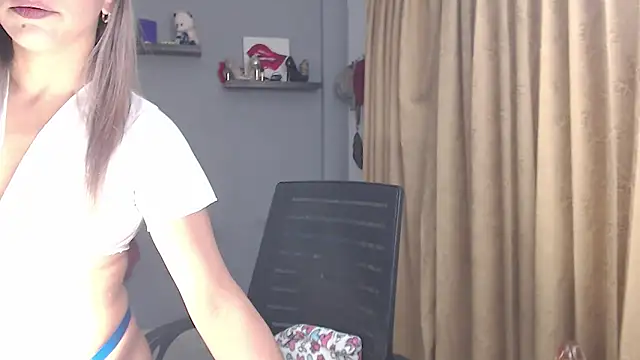 SusanLeroy online show from December 18, 9:59 am