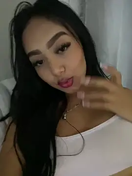 SOPHIACANDY19  online show from February 7, 1:47 am