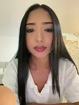 Snapshot of SOPHIACANDY19_ chatting on March 29, 12:10 am SOPHIACANDY19 online show from March 29, 12:10 am