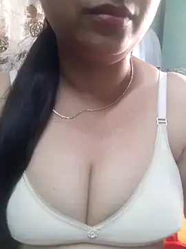 Snapshot of sajida34 chatting on March 7, 8:02 am sajida34 online show from March 7, 8:02 am