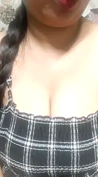 Snapshot of sajida34 chatting on March 22, 5:41 pm sajida34 online show from March 22, 5:41 pm