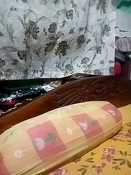 Snapshot of sajida34 chatting on October 3, 11:02 pm sajida34 online show from October 3, 11:02 pm