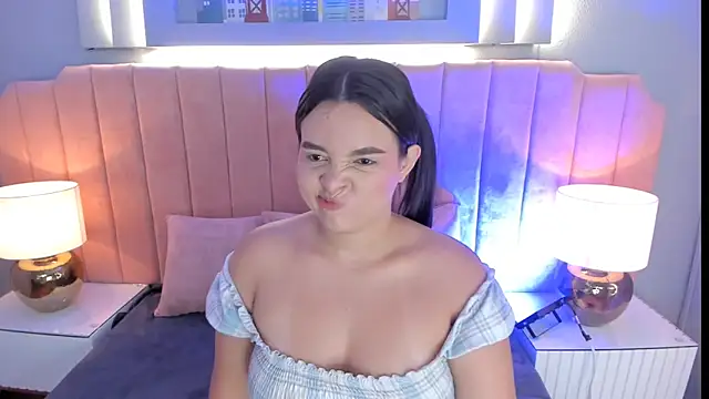 alys baker online show from September 11, 3:39 am