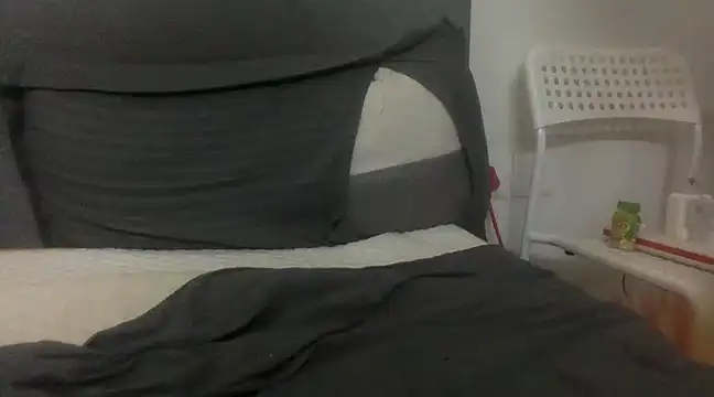 Snapshot of CATopper2 chatting on January 2, 6:34 pm CATopper2 online show from January 2, 6:34 pm