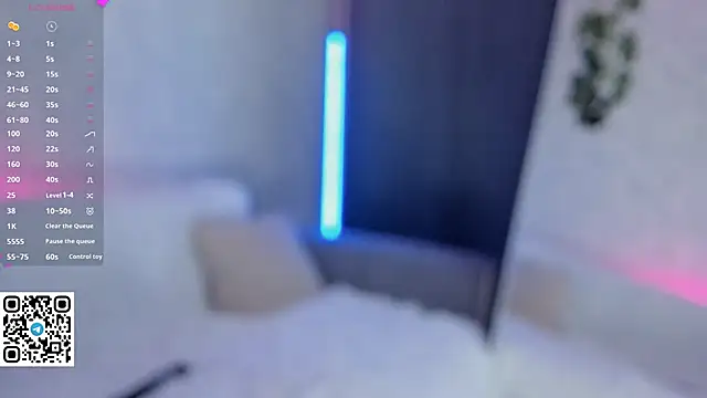 Danger Bella online show from December 24, 1:27 am