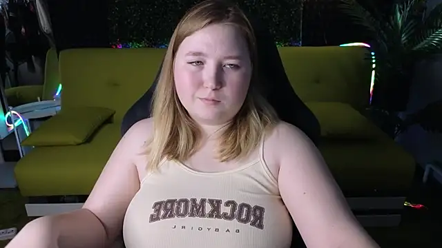 ChimberWol online show from March 12, 4:41 am